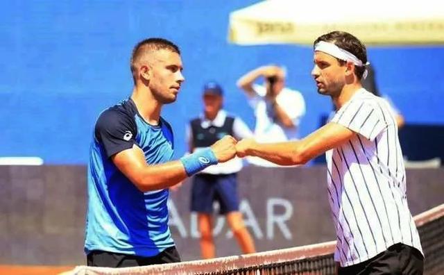 动作角色扮 动作角色扮